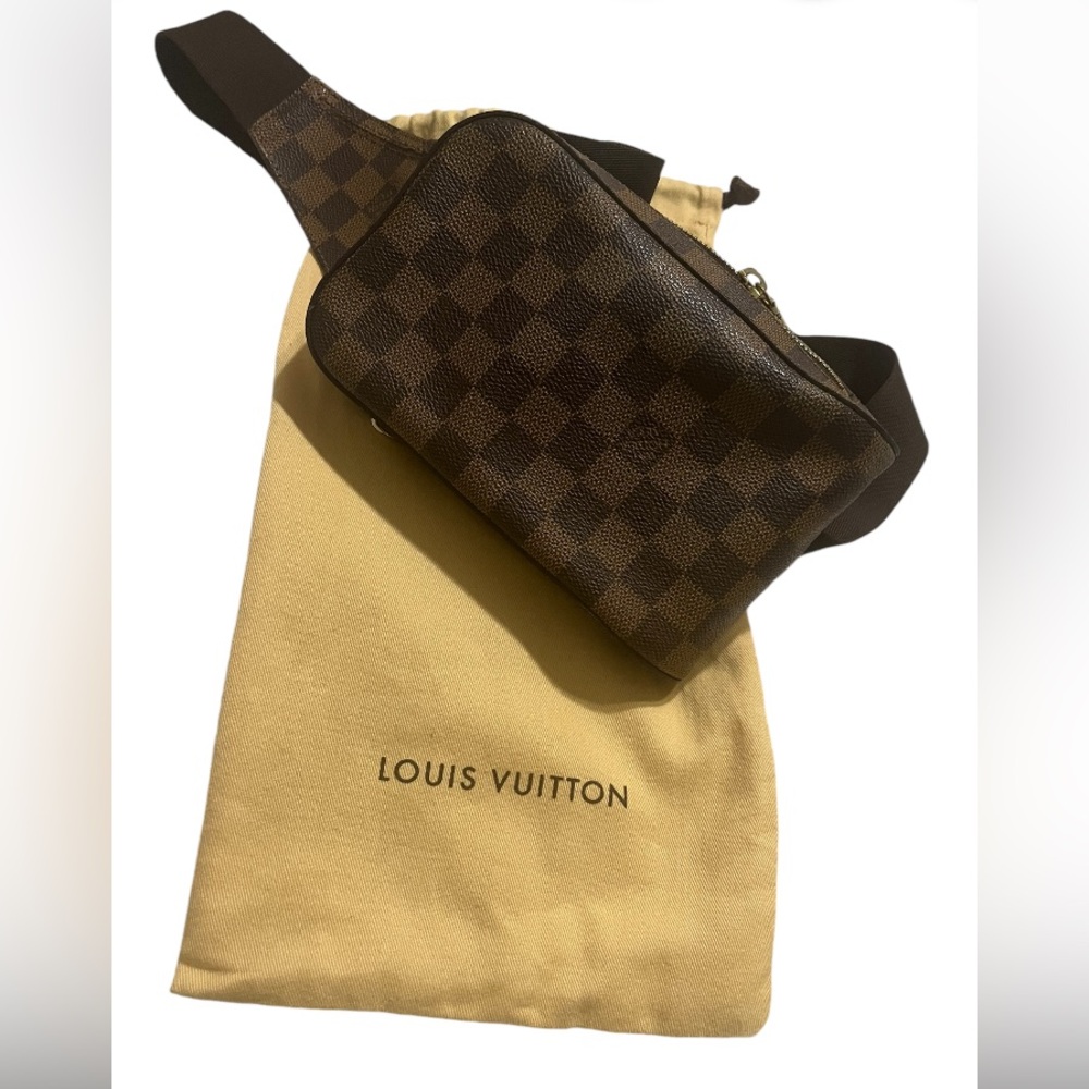 Louis Vuitton Damier Ebene Canvas